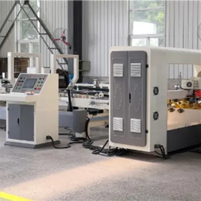 Máquina dobradeira automática de papelão